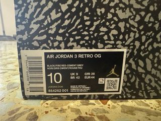 Air Jordan 3 Retro OG Cement