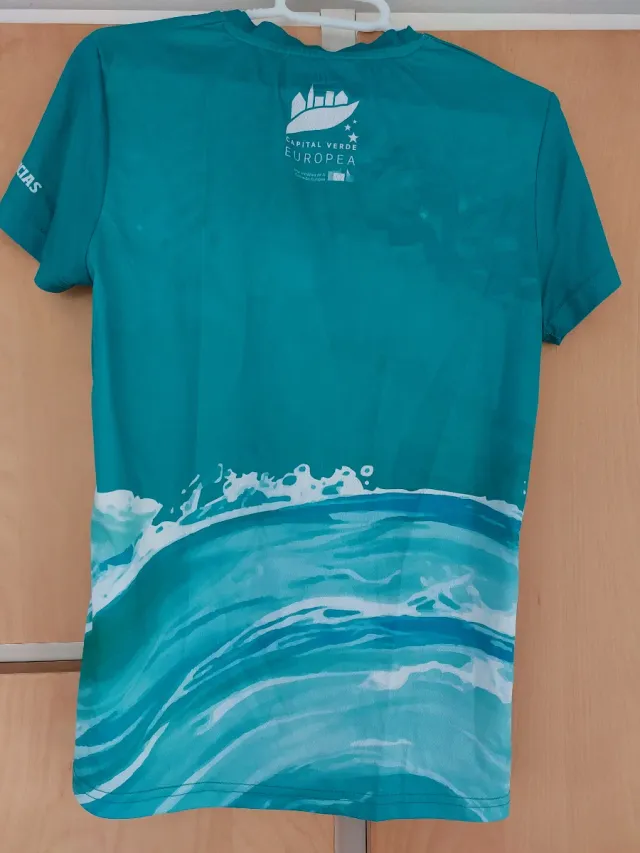 2 Camisetas Deportivas RUNNEK Valencia 15K