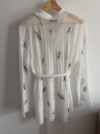 Camisa Zara punto fino abalorios