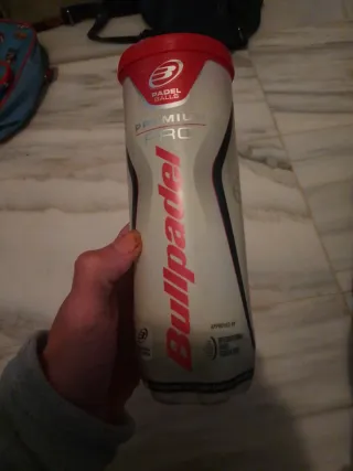 Lote 3 botes pelotas pádel Bullpadel