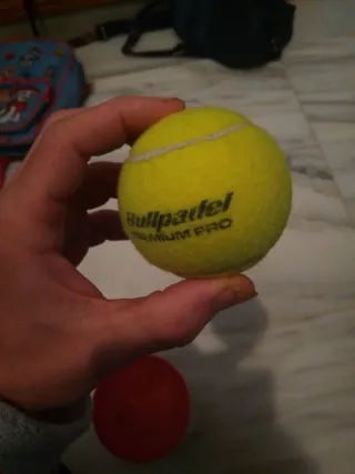 Lote 3 botes pelotas pádel Bullpadel