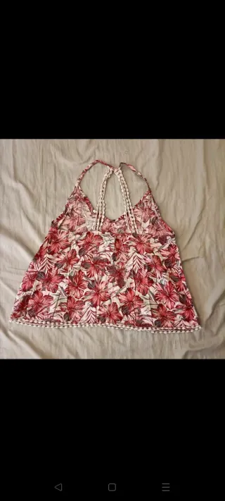 Top floral de tirantes