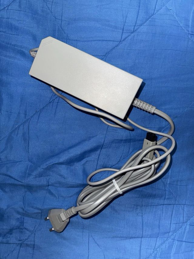 Consola PS2 + Wii + Giochi (prezzo aumenta)