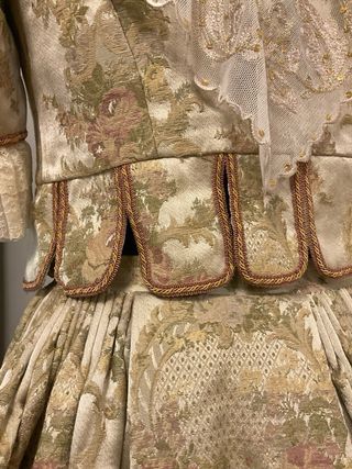 Traje Fallera Niña y Zapatos