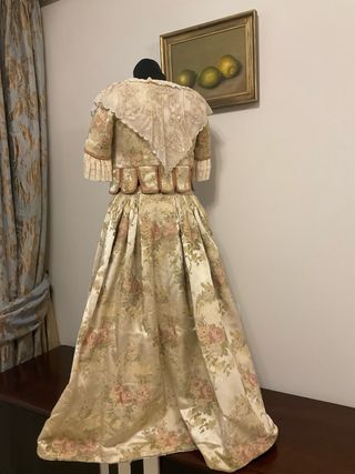 Traje Fallera Niña y Zapatos