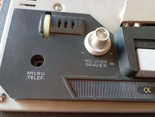 Magnetófono antiguo para coleccionistas