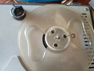 Magnetófono antiguo para coleccionistas