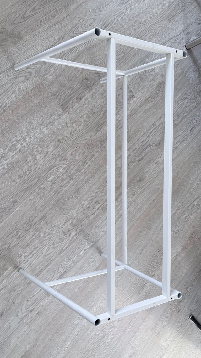 Estructura patas escritorio metal blanco