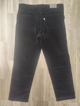 Pantalón vaquero de pana