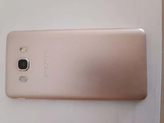 Samsung Galaxy J5 Oro (2016)