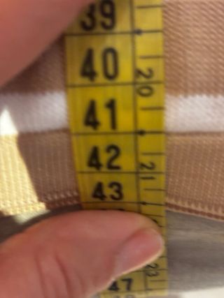 Maglietta a righe beige e bianche Tg. XS/S