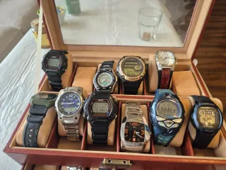 Reloj Casio Negro y Plateado