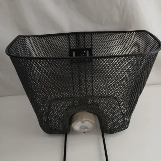 Cesta Bicicleta Negra con Luz