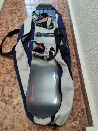 Equipo Snowboard Rossignol con fijaciones,botas...