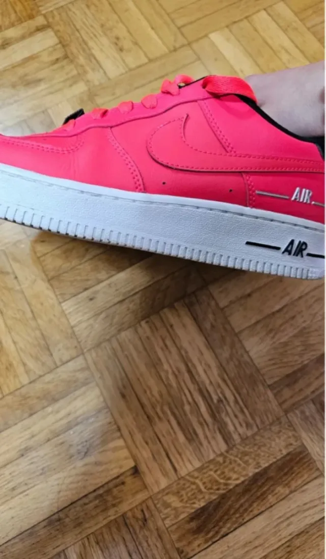 Nike Air Force 1