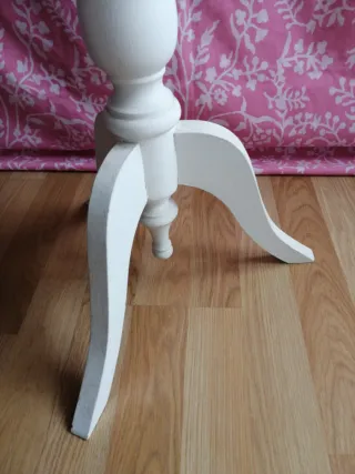 MESA VELADOR ANTIGUA