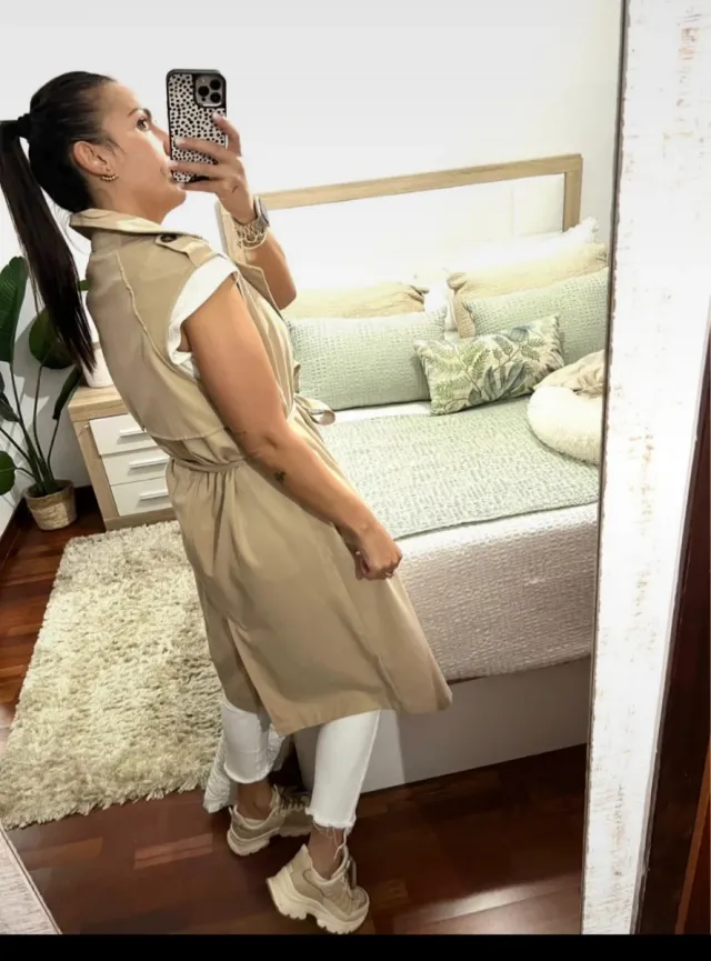 Chaleco gabardina beige
