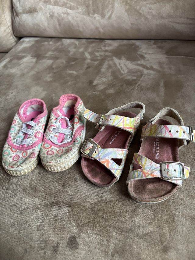 Lote 19 zapatitos bebé hasta talla 20