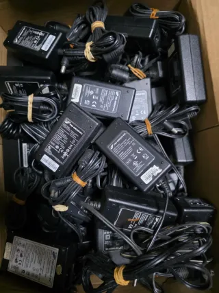 Fuentes de alimentacion distintos voltajes