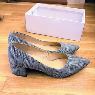 Zapatos de vestir de cuadros