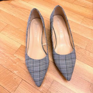 Zapatos de vestir de cuadros