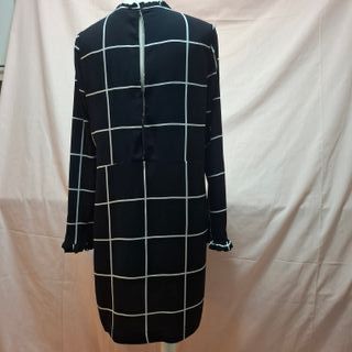 Vestido H&M cuadros cuello alto