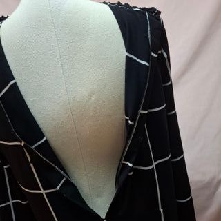 Vestido H&M cuadros cuello alto