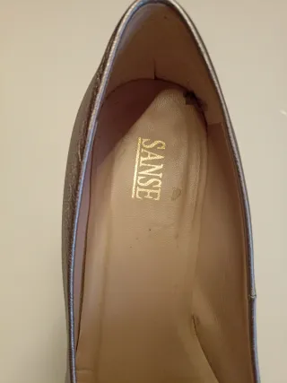 Zapatos de tacón dorados/plateados