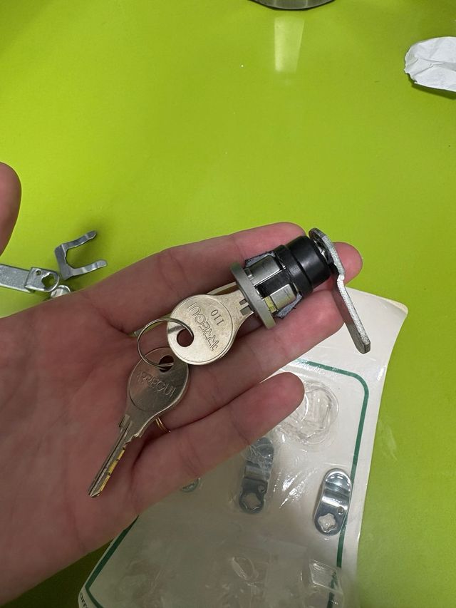 Cerradura de buzón con 2 llaves