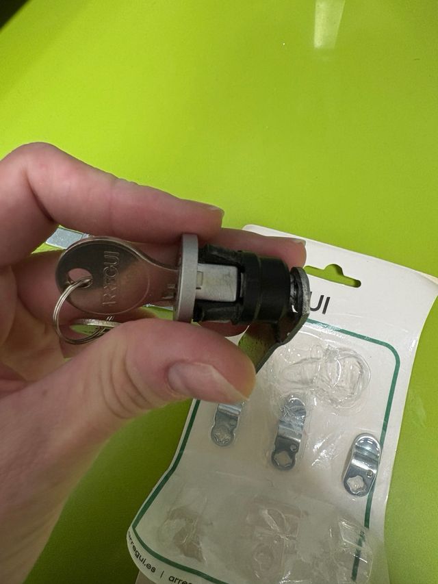 Cerradura de buzón con 2 llaves