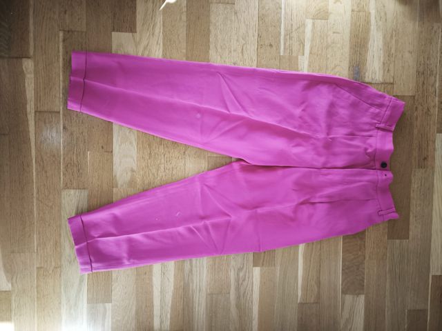 Pantalón Zara Fucsia Tobillero Talla XS