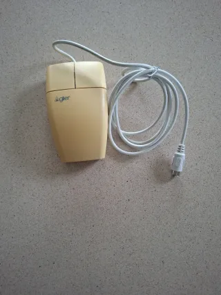 Ratón Agiler Beige con Cable