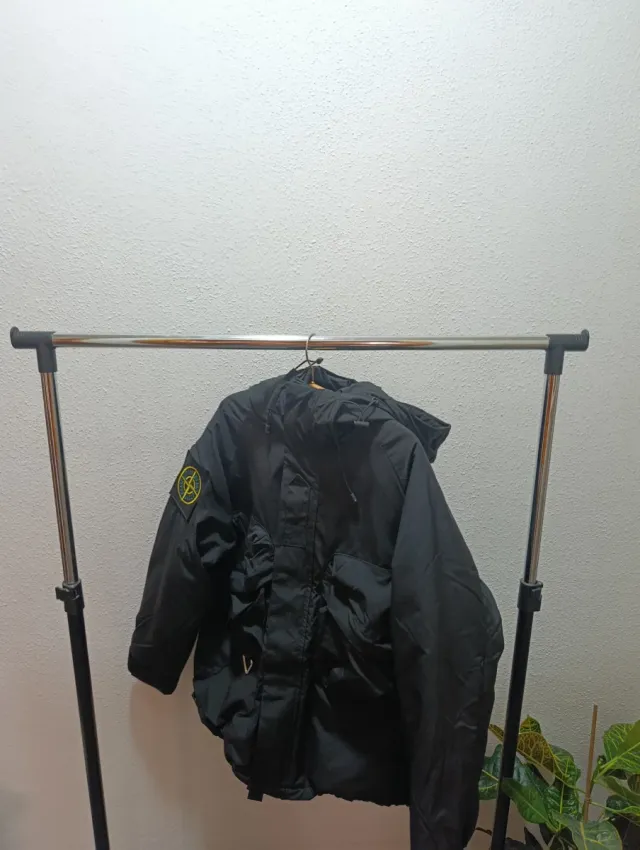 Chaqueta Stone Island Negra Mate Acolchada