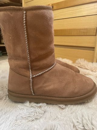 Botas estilo UGG T.38