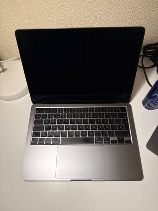 MacBook Air 13 M2 8GB
