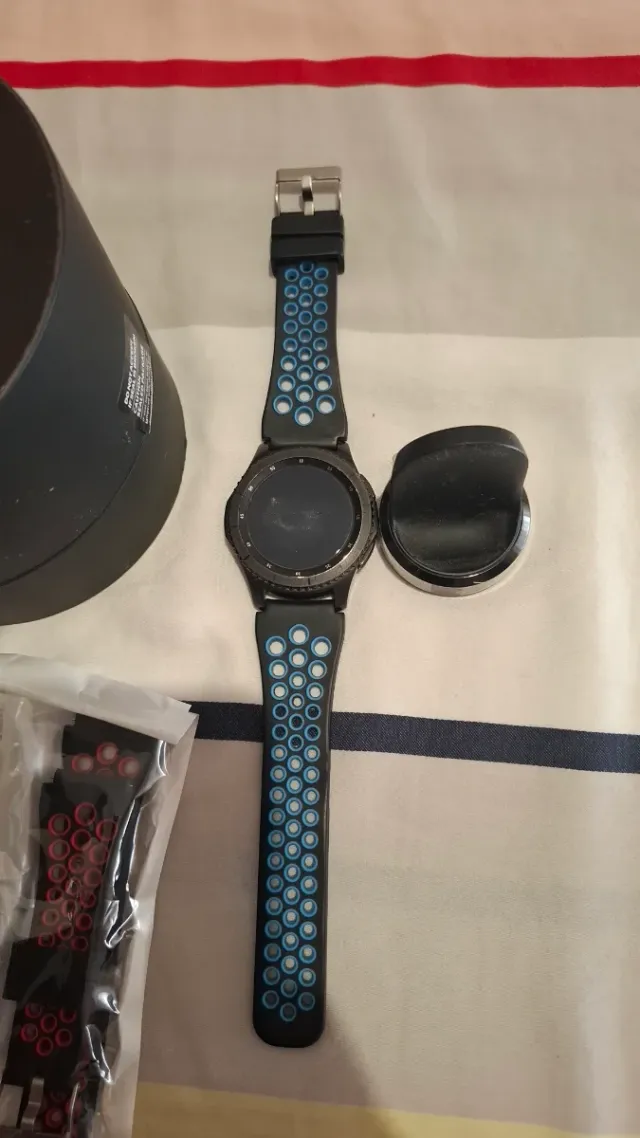 Samsung Gear S3 Frontier Caja y Correas