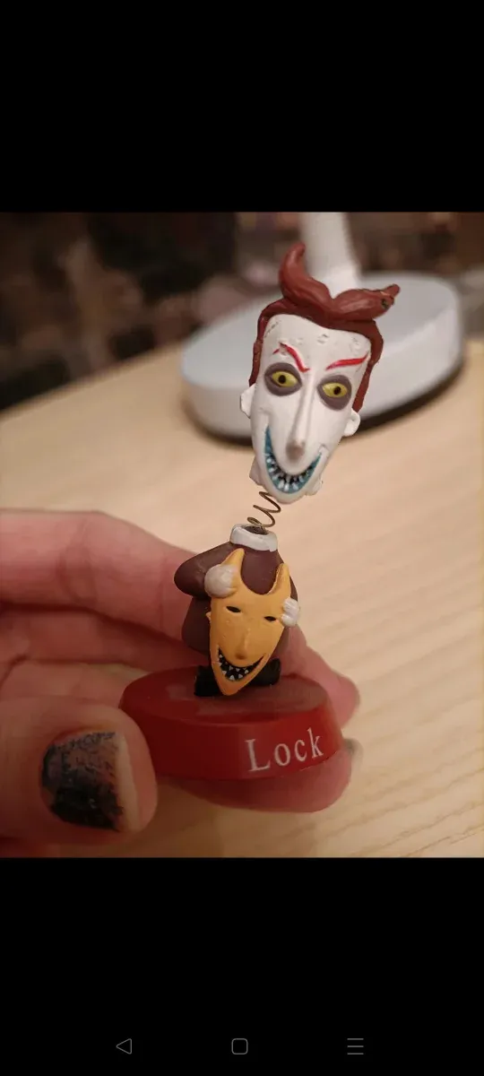 Regalo Figura Lock Pesadilla Antes de Navidad