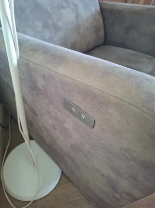 Sillón relax gris tela