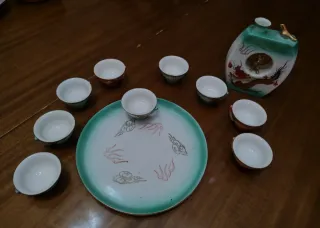 Set da tè in ceramica