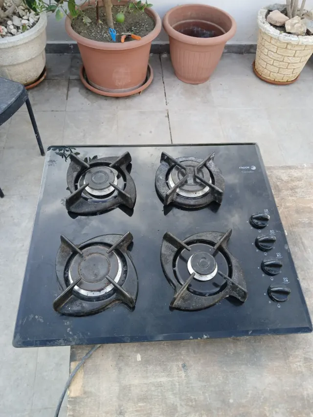 Encimera de gas Fagor 4 fuegos