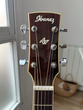 Guitarra Acústica Ibanez Artwood USA