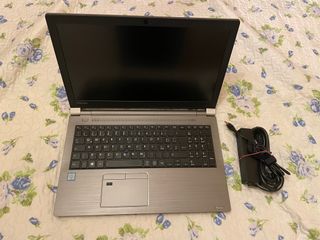 PC NOTEBOOK Toshiba z50-E 15.6" i7 32/1TB C. Nuovo