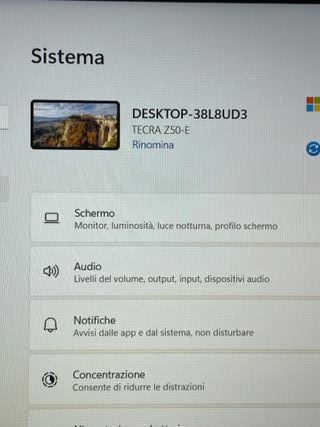 PC NOTEBOOK Toshiba z50-E 15.6" i7 32/1TB C. Nuovo