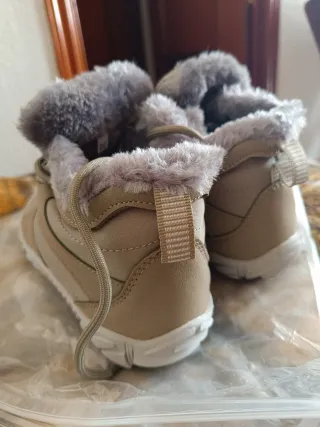 Zapatillas SAGUARO NUEVAS talla 36