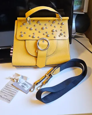 Borsa Manila Grace Maida finta pelle borchie