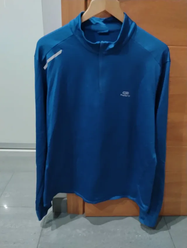 Camiseta 1/2 cremallera azul deportiva