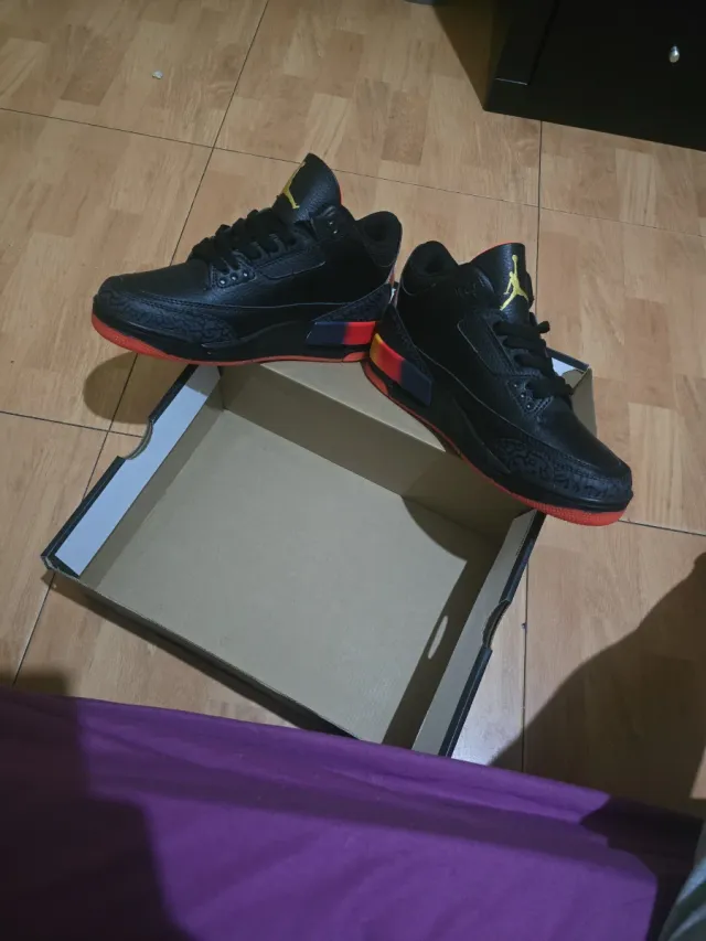 Jordan 3 Negro Rojo Nuevas