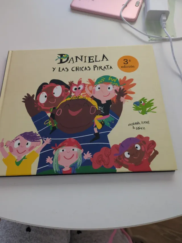 Daniela y las chicas pirata (Egalité) (Spanish ...