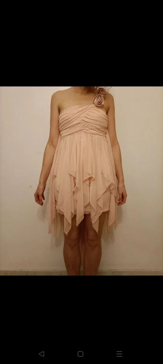 Precioso vestido de gala rosa