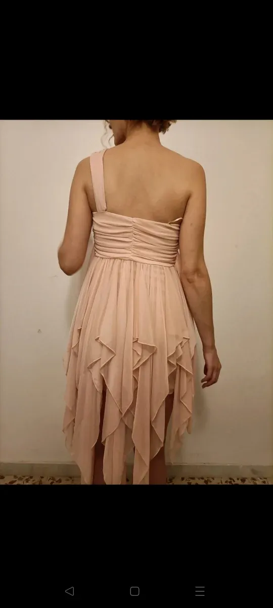 Precioso vestido de gala rosa